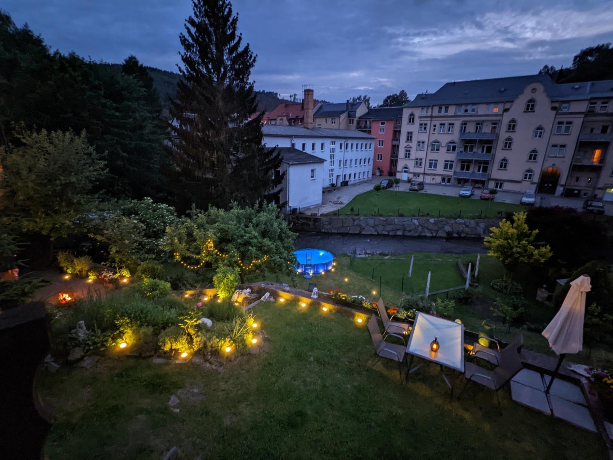F1 - Urlaubsmagie - Helle Wohnung Mit Sauna & Pool & Whirlpool Sebnitz Exterior foto