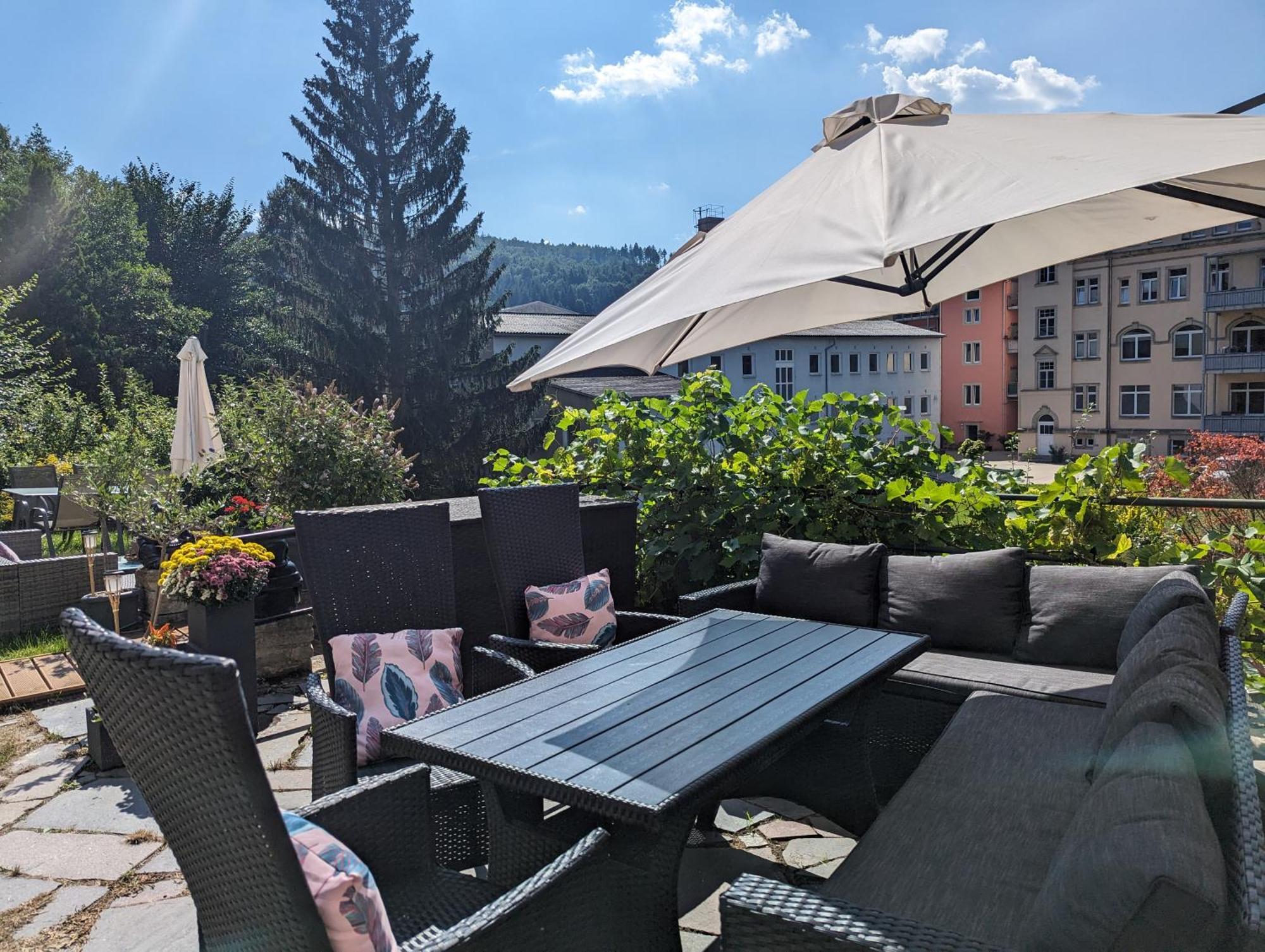 F1 - Urlaubsmagie - Helle Wohnung Mit Sauna & Pool & Whirlpool Sebnitz Exterior foto